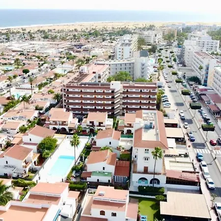 Apartment Playa Del Ingles 5 Min Walk From Yumbo! 304