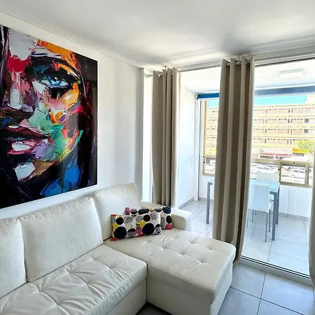 Playa Del Ingles 5 Min Walk From Yumbo! 304 Apartment *